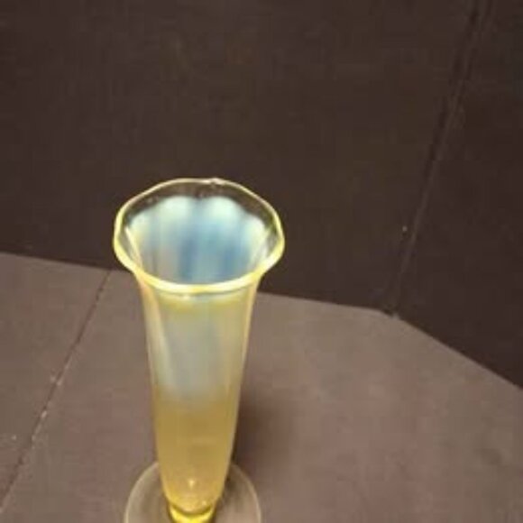 Vintage Uranium Glass Vase by V Hankercheif - Picture 3 of 8